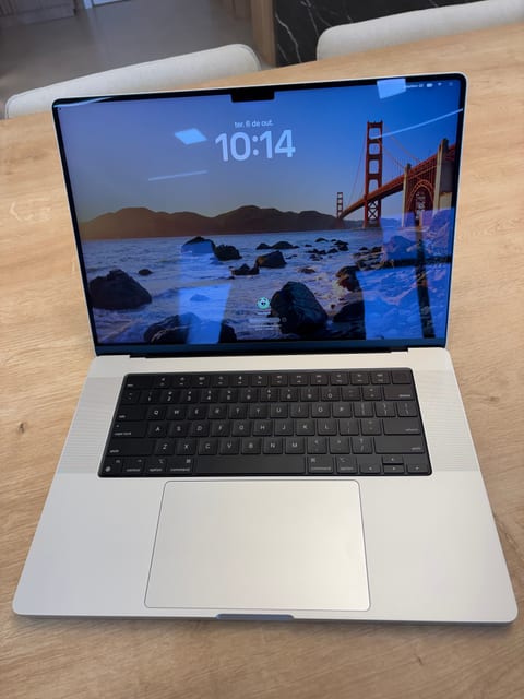 MacBook Pro 2021 - 16" - M1 Pro - 16gb